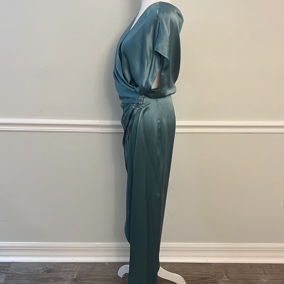 Elegant Asymmetrical Teal Dress - Picture 3 of 14